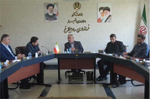 جلسه پیگیری رفع موانع اجرای پروژه فیبر نوری در شهرستان ساوجبلاغ برگزار شد